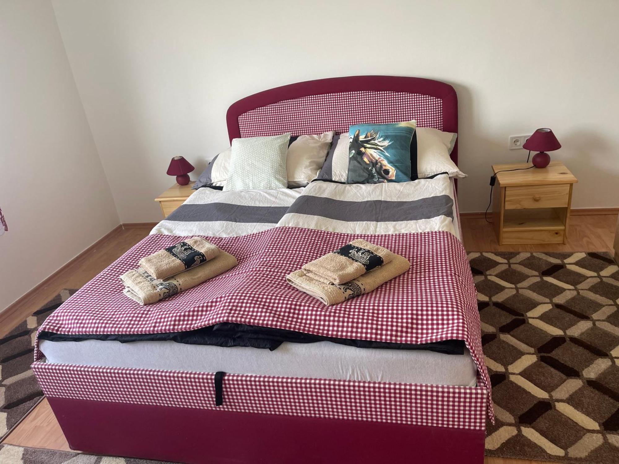 Valentina Apartman Balatonmáriafürdő المظهر الخارجي الصورة
